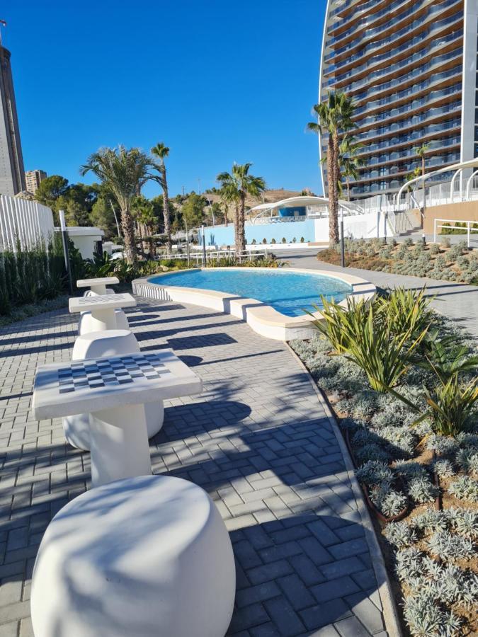 Sunny Morning Of Costa Blanca - Sunset Waves Benidorm Apartman Kültér fotó